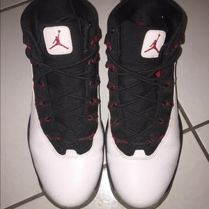 Jordan Sneakers * Size 9.5 * Like New!!